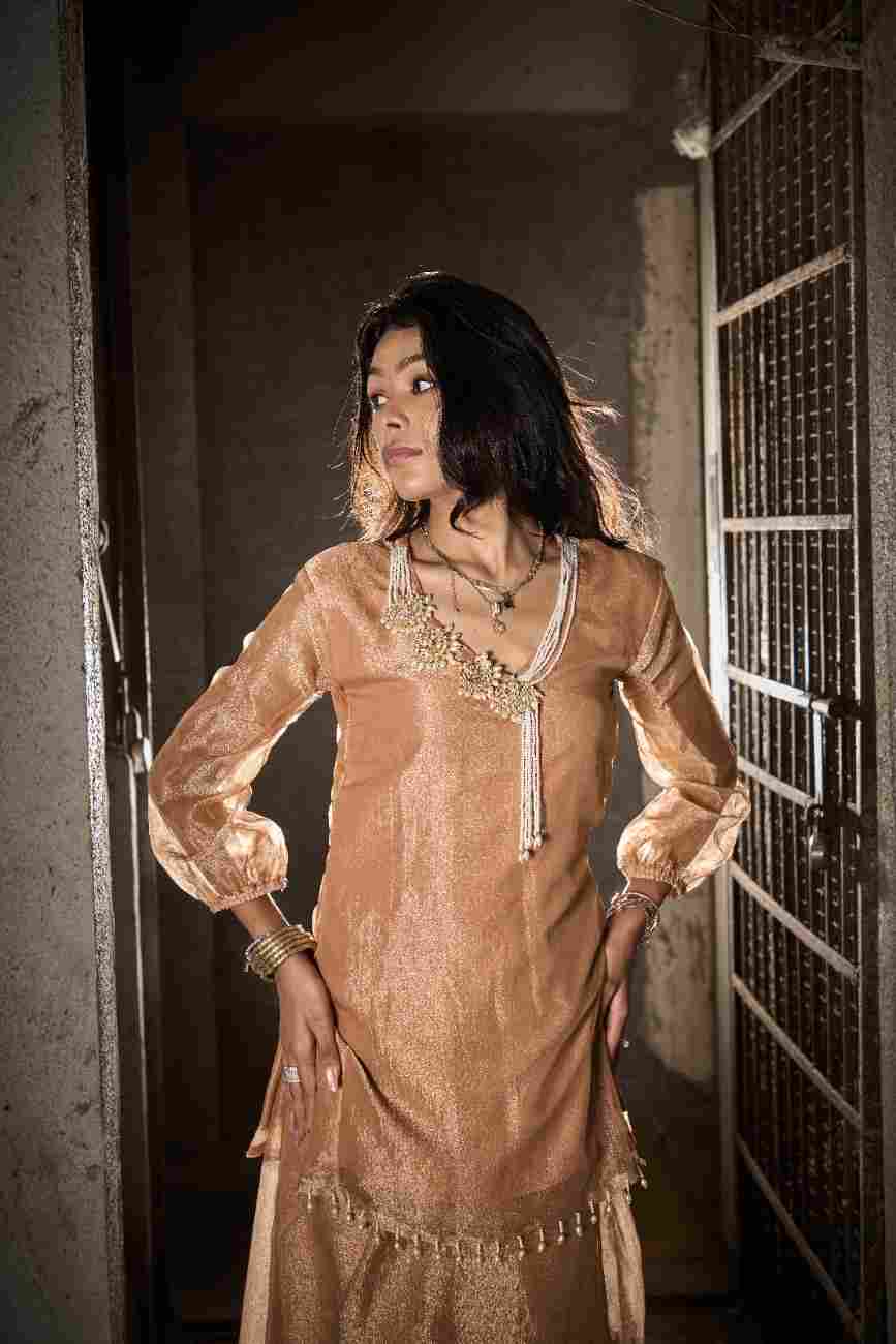 AADHYA KURTA